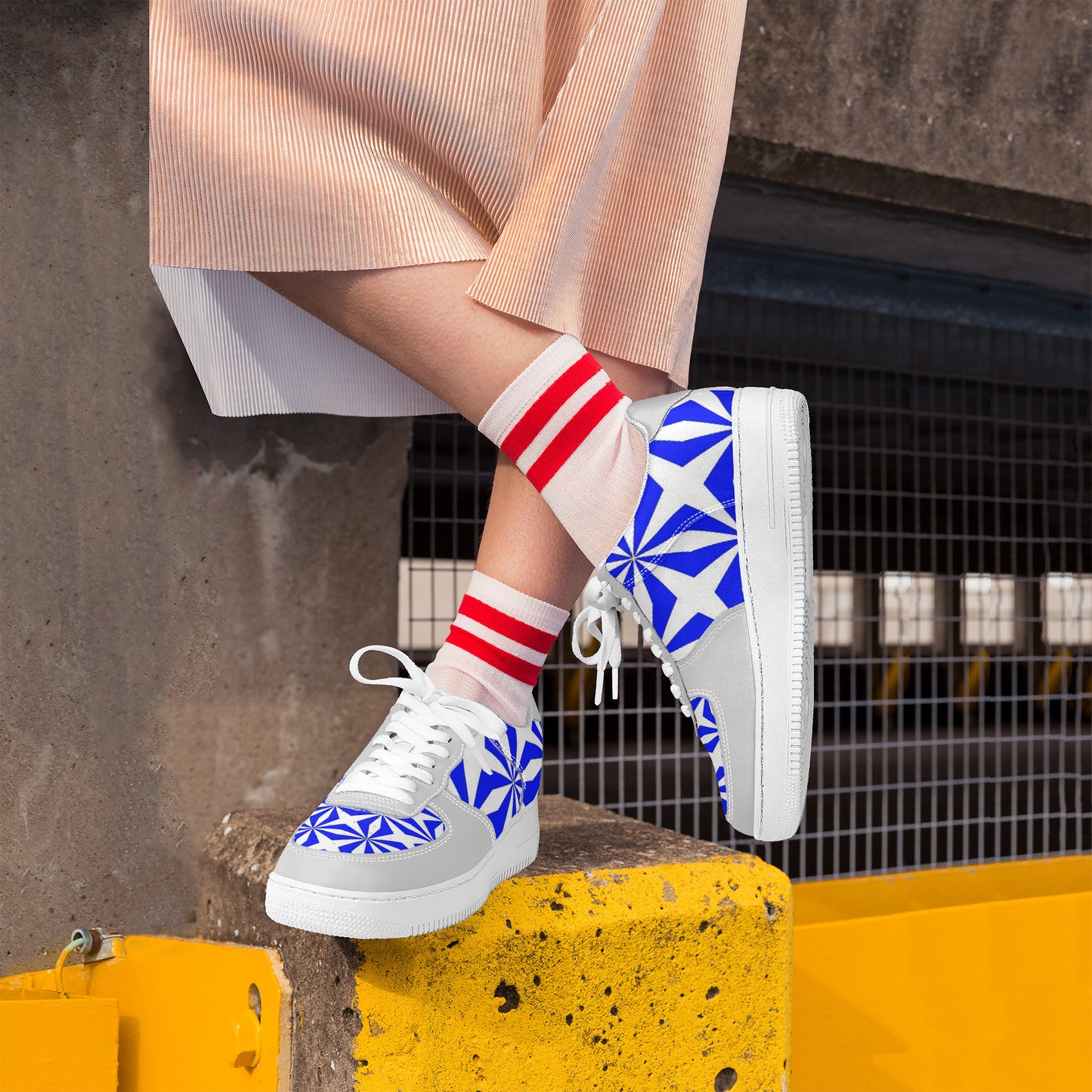 SF_F8 Low Top Unisex Sneaker gorgani blue and grey