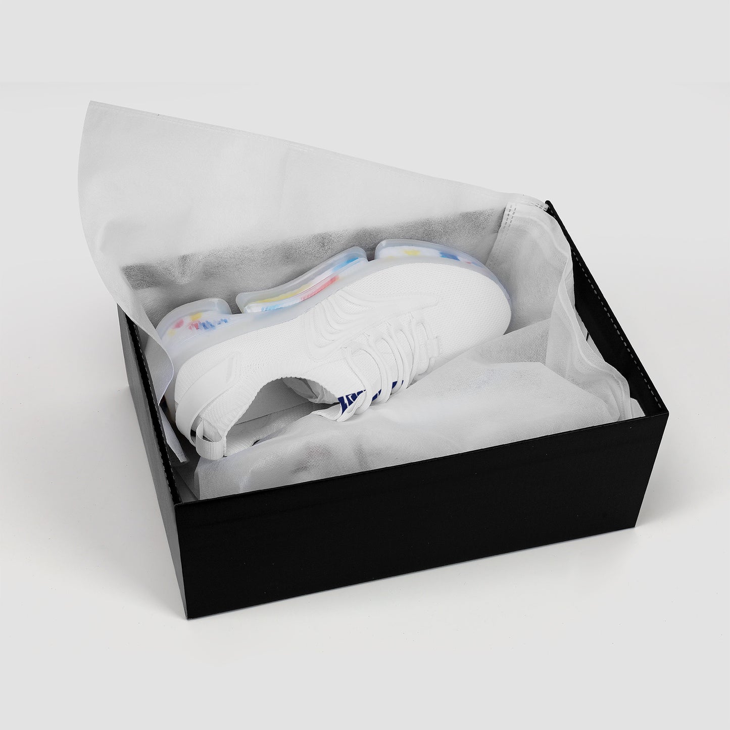 Gorgani SF_S35 Air Max React Sneakers - White and blue