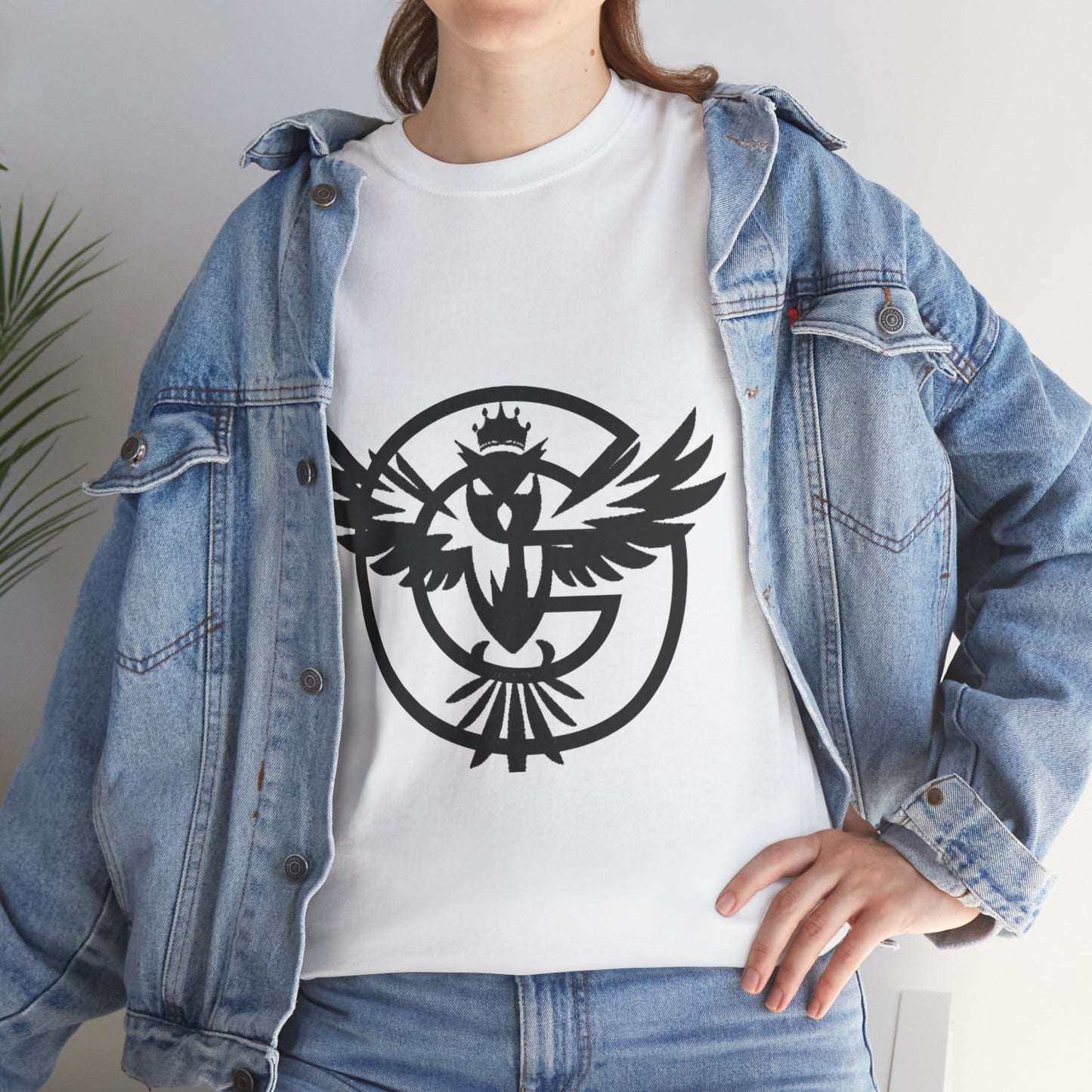 Gorgani Unisex Heavy Cotton Tee - Stylish Bird Graphic Tee for Casual Vibes
