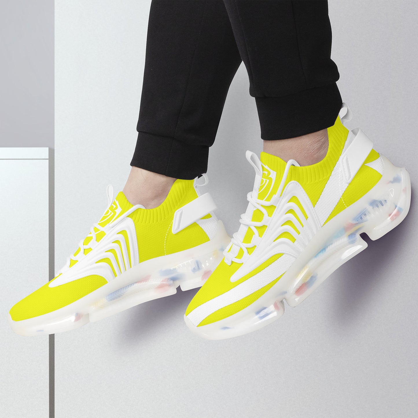 Air Max React Sneakers - White and yellow