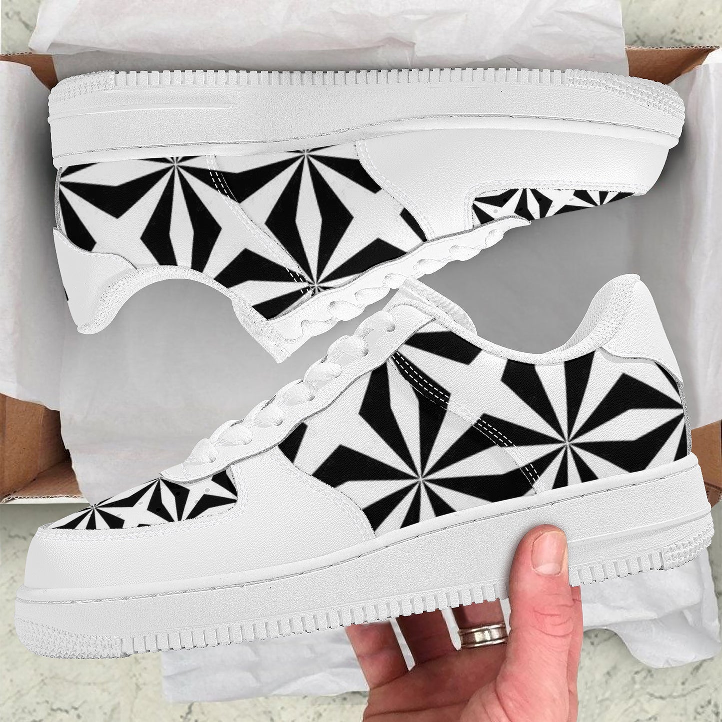 SF_F8 Low Top Unisex Sneaker gorgani b-n-w